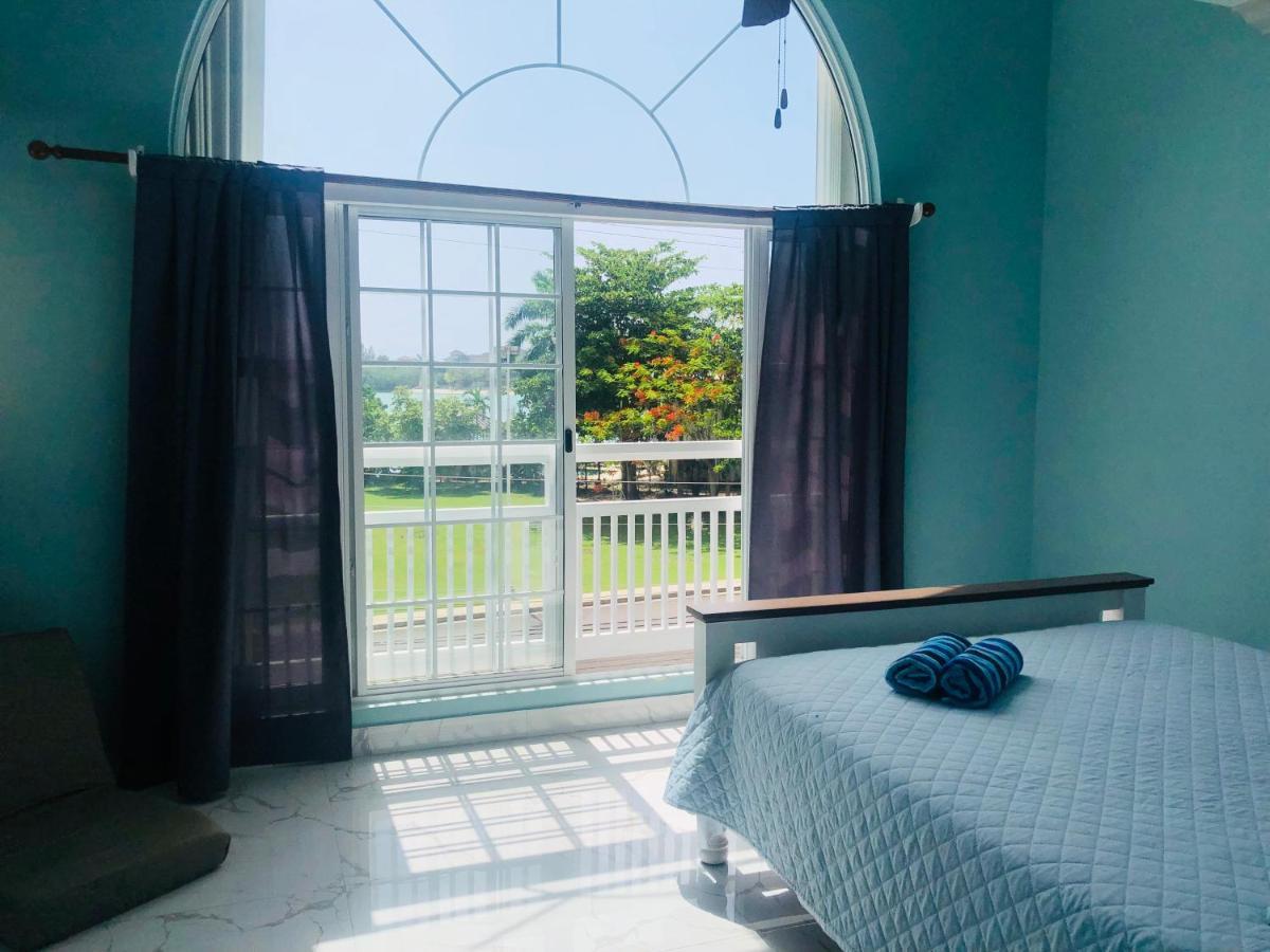 Luxury Apartments And Rooms,The Lagoons Montego Bay Eksteriør bilde