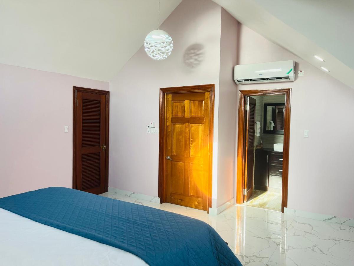 Luxury Apartments And Rooms,The Lagoons Montego Bay Eksteriør bilde