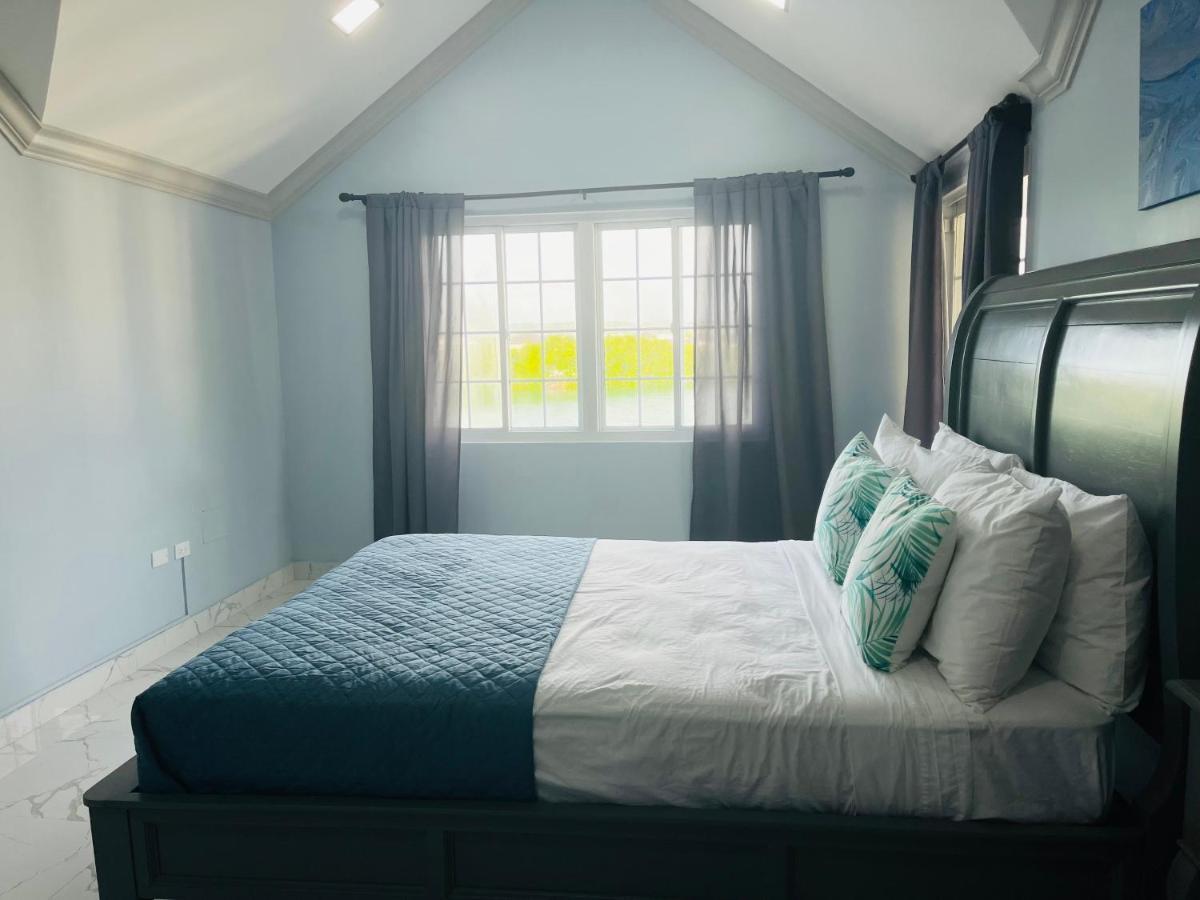 Luxury Apartments And Rooms,The Lagoons Montego Bay Eksteriør bilde