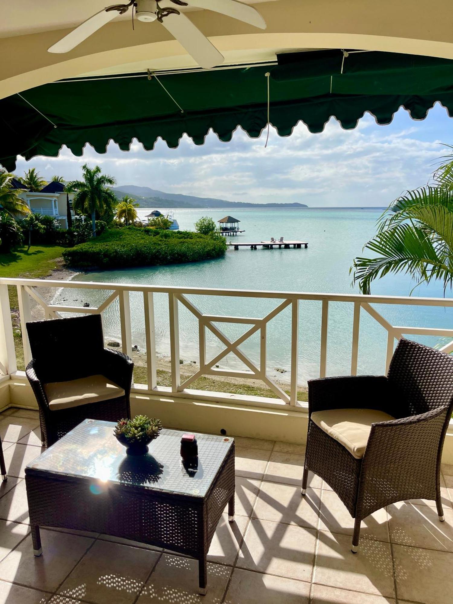 Luxury Apartments And Rooms,The Lagoons Montego Bay Eksteriør bilde
