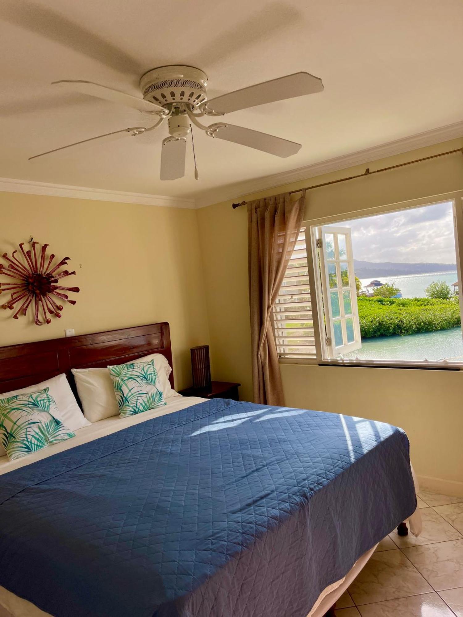 Luxury Apartments And Rooms,The Lagoons Montego Bay Eksteriør bilde