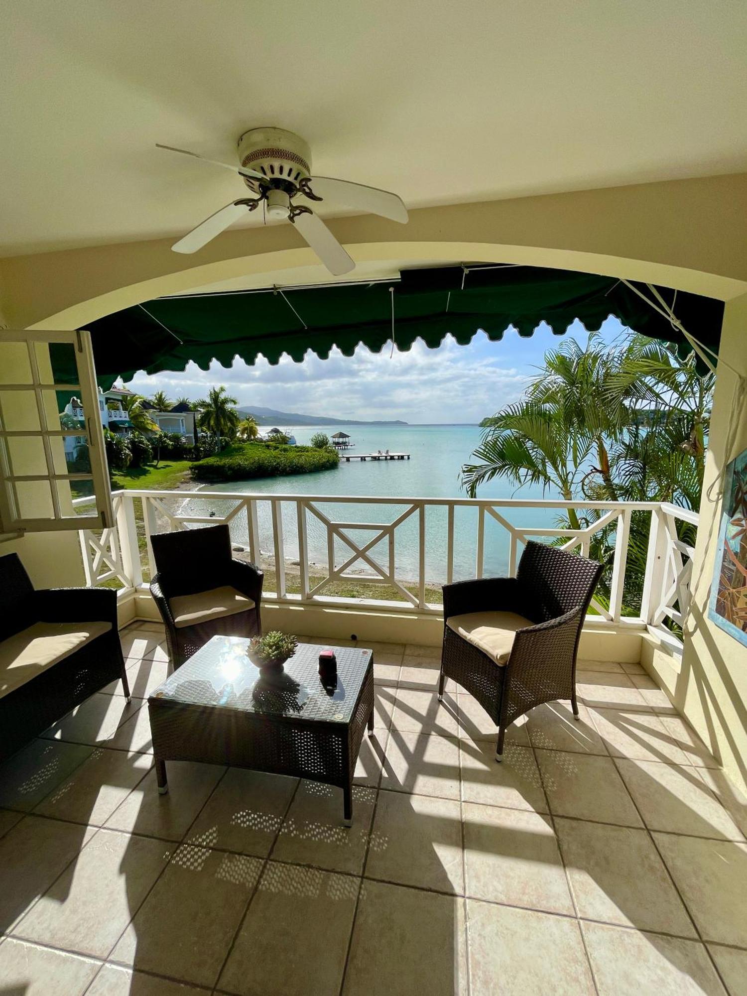 Luxury Apartments And Rooms,The Lagoons Montego Bay Eksteriør bilde