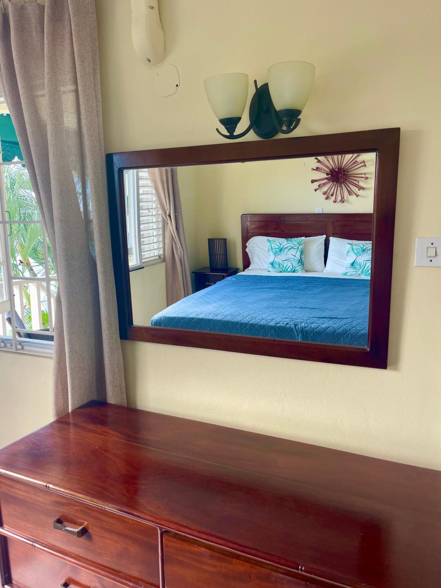 Luxury Apartments And Rooms,The Lagoons Montego Bay Eksteriør bilde
