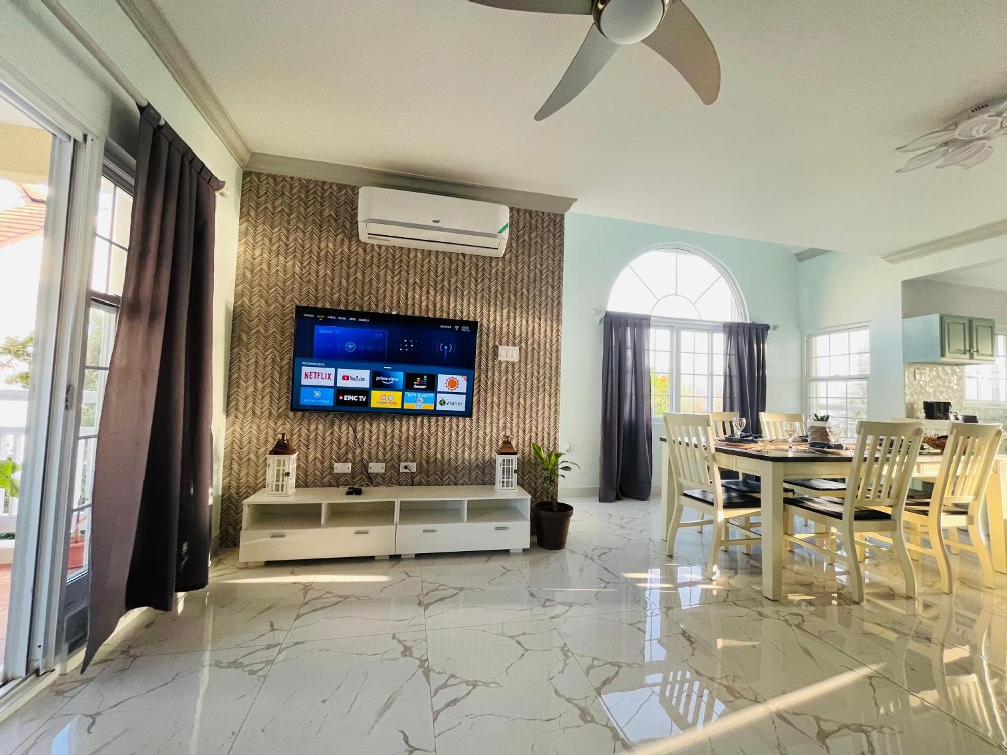 Luxury Apartments And Rooms,The Lagoons Montego Bay Eksteriør bilde